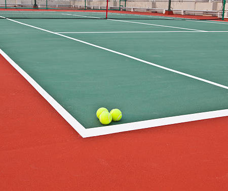 Quelles sont les options de financement pour les clubs souhaitant construire un court de tennis à Toulon?