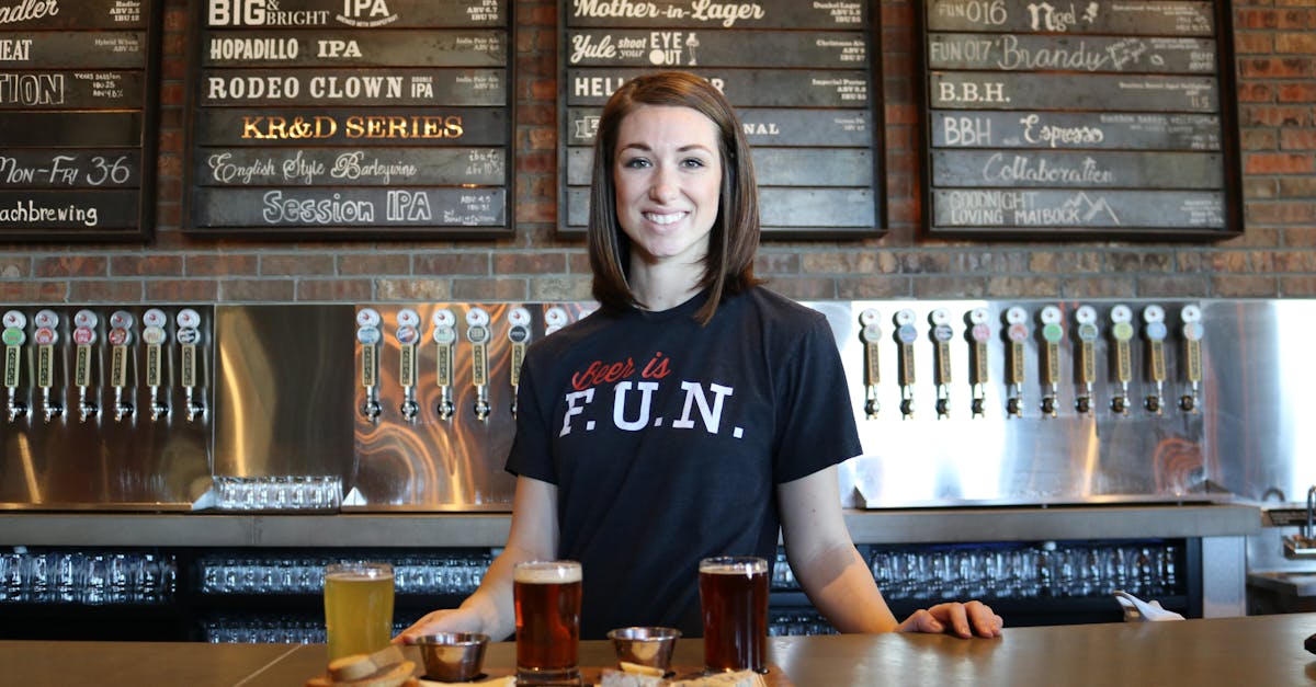 découvrez l'univers passionnant de la bière artisanale ! explorez des saveurs uniques, des recettes authentiques et les brasseries locales qui font vibrer vos papilles. plongez dans l'art de la bière faite main.