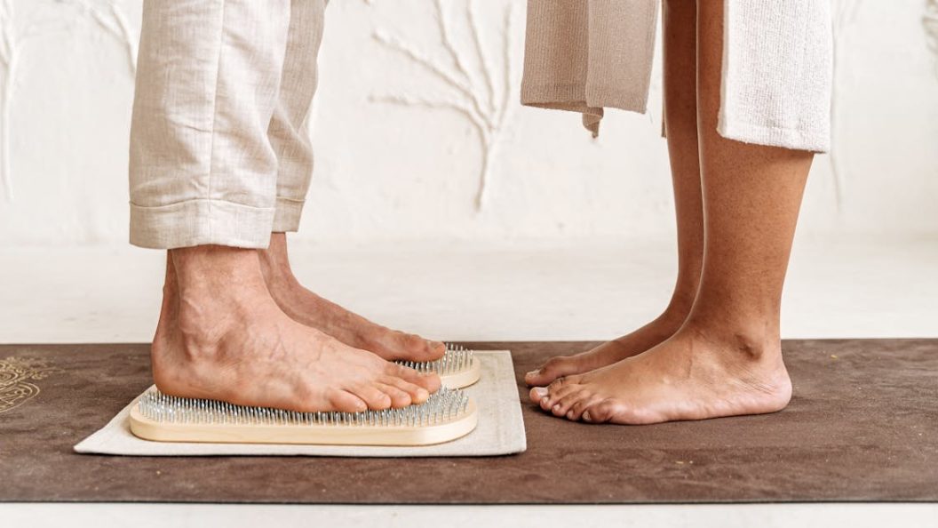 découvrez les bienfaits des tapis d'acupression : soulagement du stress, amélioration de la circulation sanguine et réduction des douleurs. apprenez à optimiser votre bien-être avec cette méthode naturelle.
